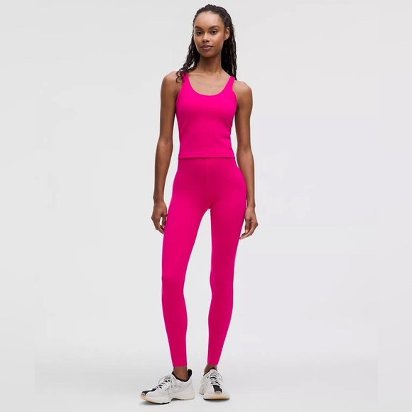Lululemon Glow Up Super-High-Rise Tight 28"
Passionate Size 6 New NWT - Picture 4 of 8